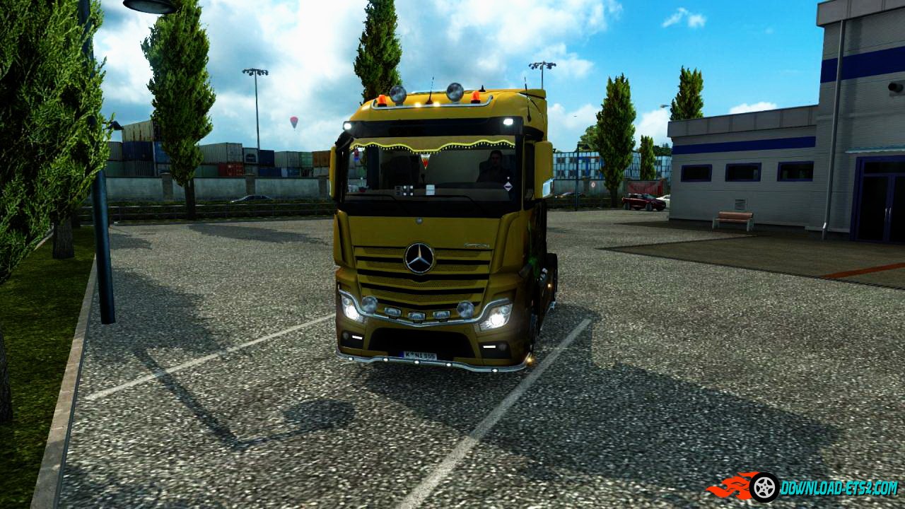 Interior Mercedes Actros MP4 + Accesories v1.0 by daf1