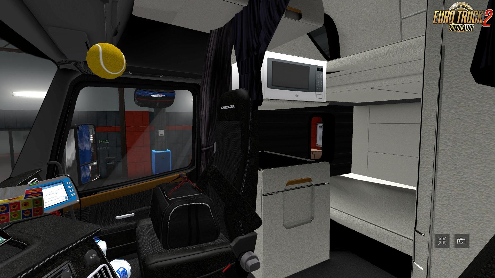 Freightliner Cascadia 2018 v4.4 by Conbar [1.30.x]