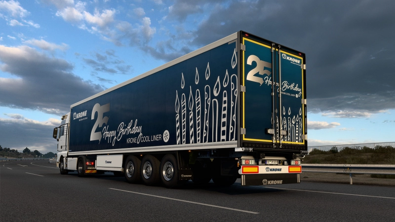 Krone Trailers - 25 Year Anniversary of Cool Liner